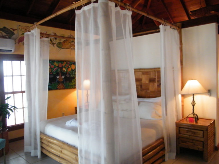 Luxury, Elegance & Serenity at the Victoria House Resort