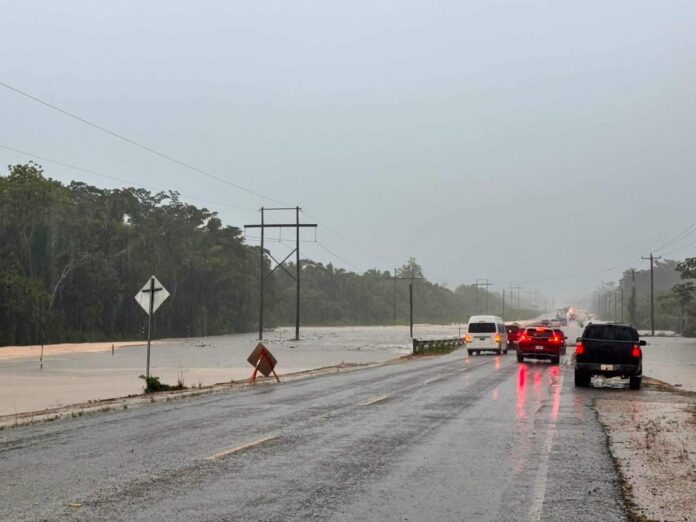 Tropical Waves Bring Flooding to mainland Belize 2