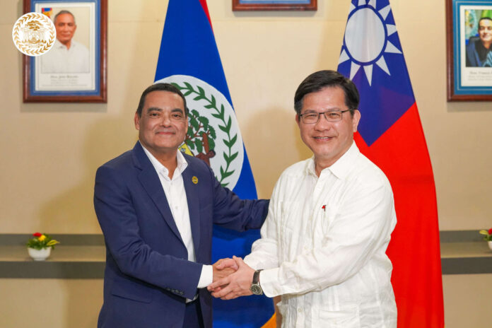 40 Hon. Fonseca and Taiwanese Foreign Affairs Minister