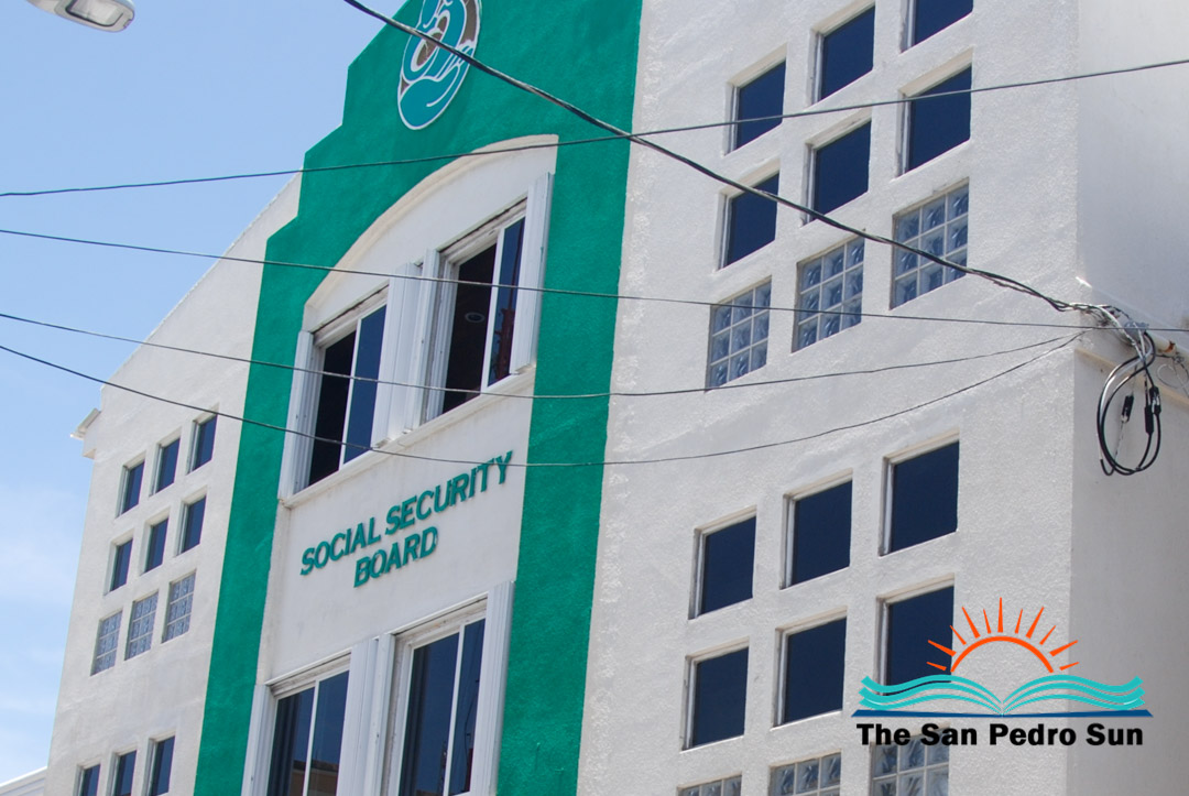 Social Security consultation pictured by The San Pedro Sun